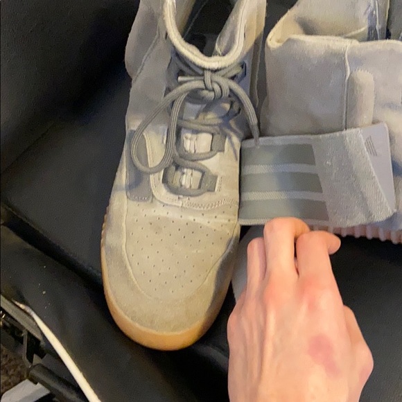 Yeezy 750 grey gum - Picture 2 of 5